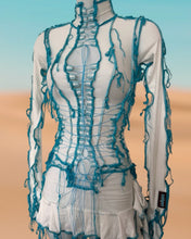 Load image into Gallery viewer, CREAM &amp; BLUE LACE UP TOP
