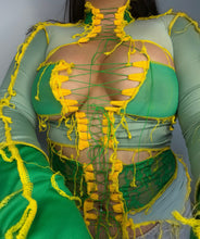 Load image into Gallery viewer, GOLDIE
