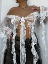Load image into Gallery viewer, OFF THE SHOULDER WHITE LACE TIE TOP
